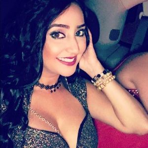 Meet your Posher, Juana